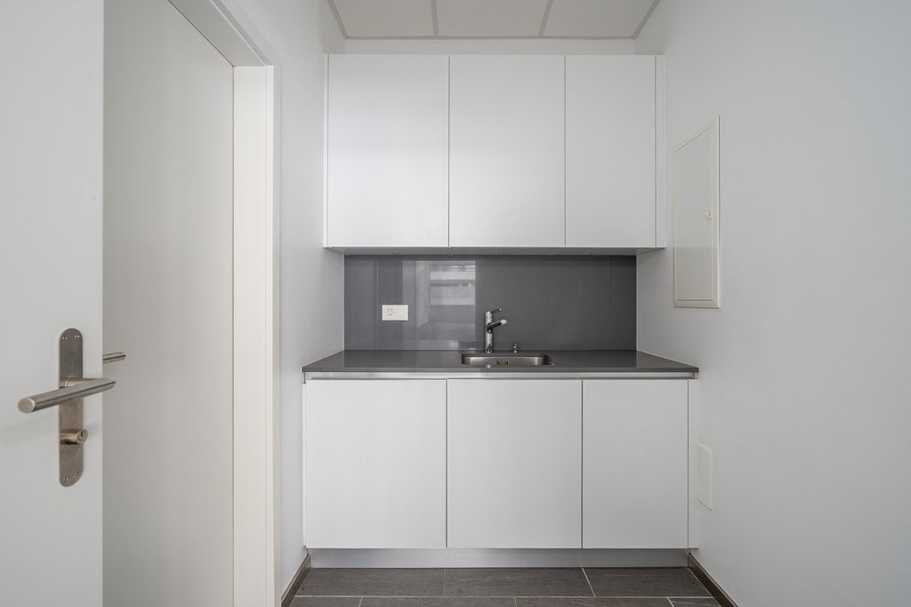 160m² Laden