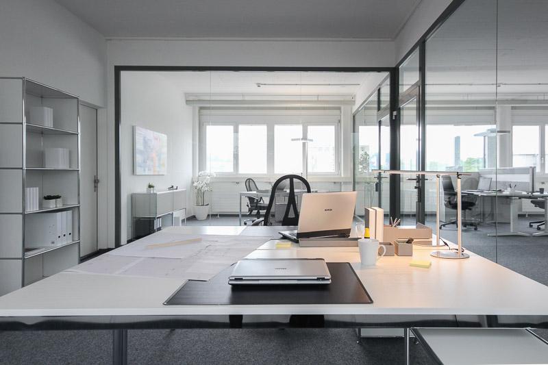52m² office