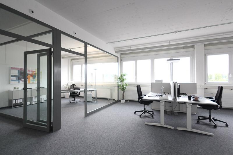 52m² office