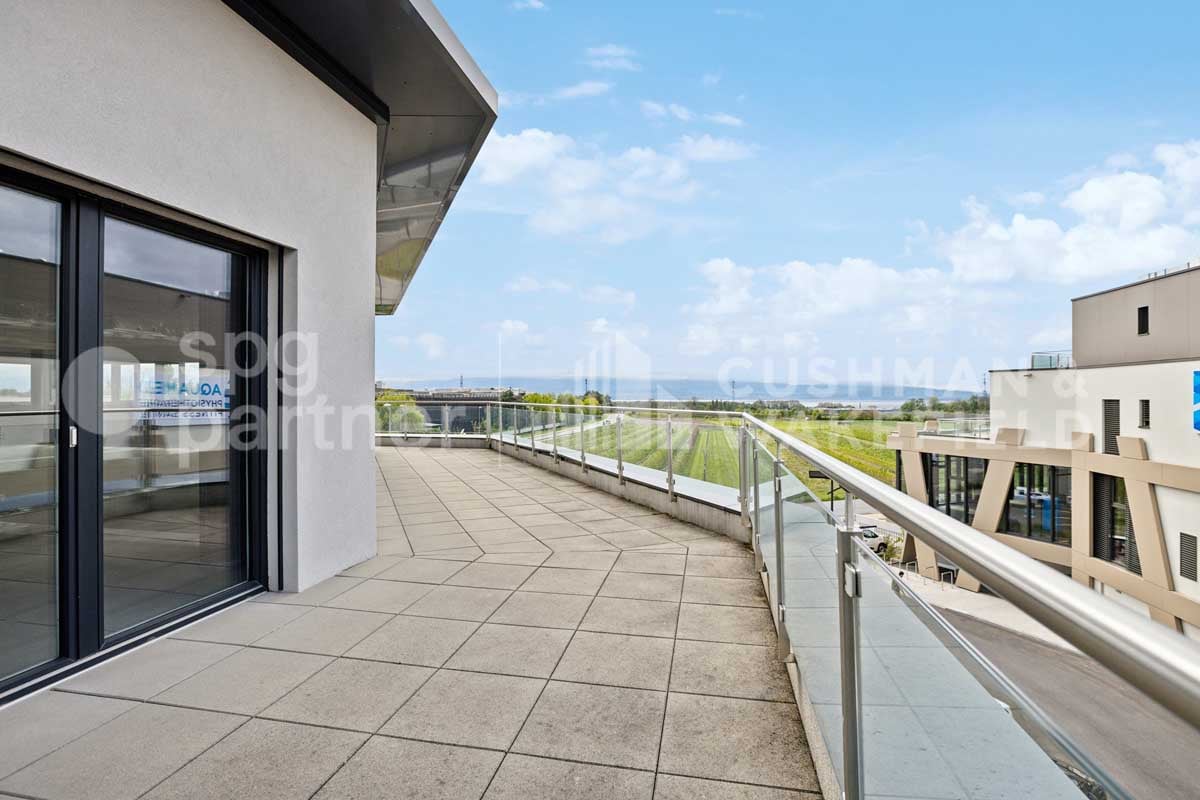 200m² Gewerbe, Foto 3 von 9
