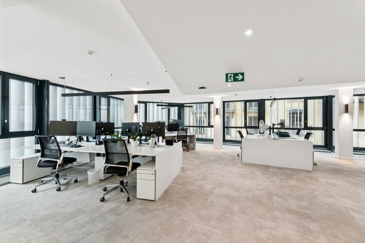 350m² Büro, Foto 3 von 7