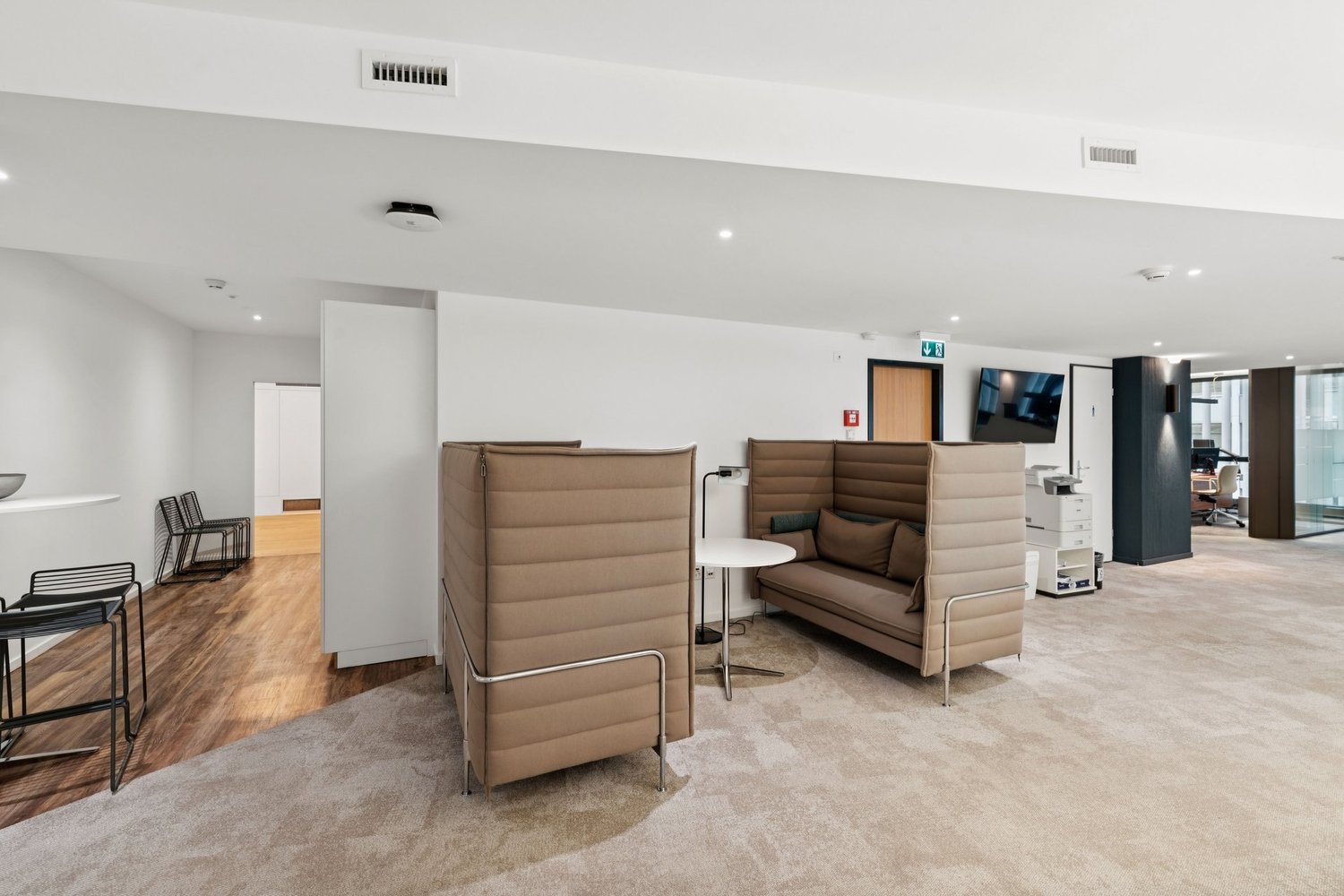 350m² Büro, Foto 5 von 7