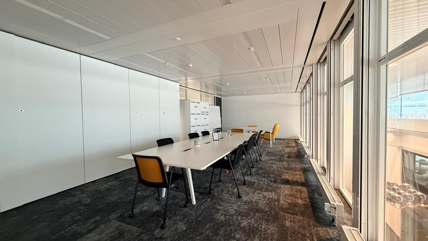 25m² office
