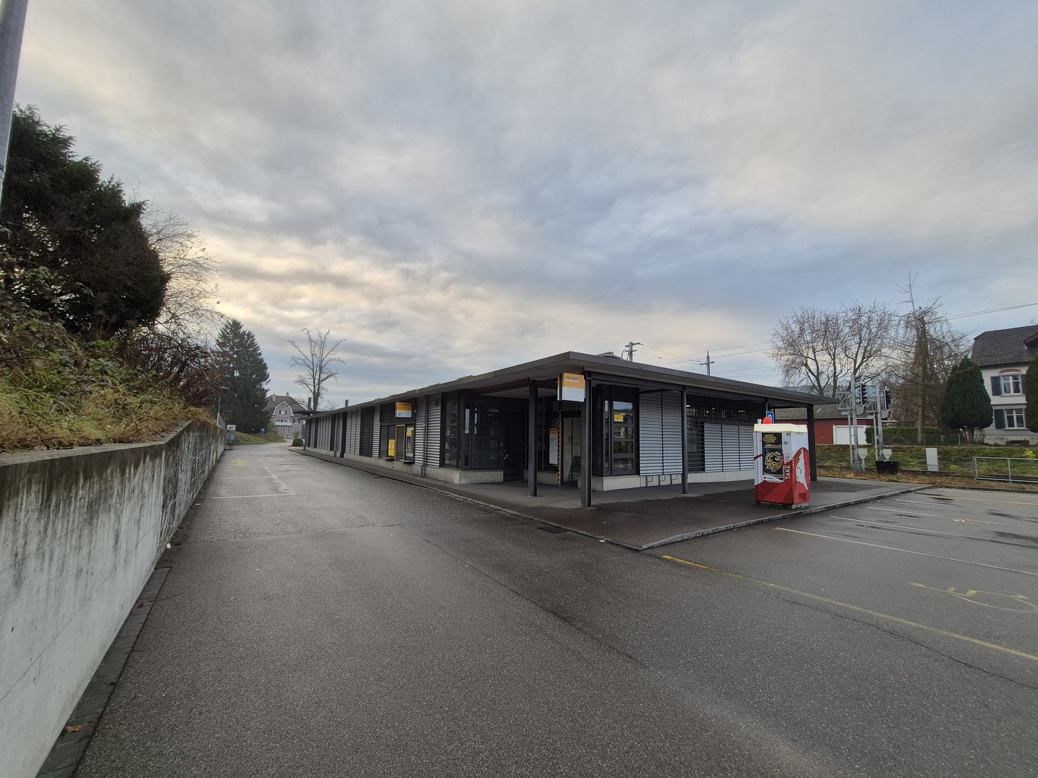 390m² shop, Foto 1 von 10