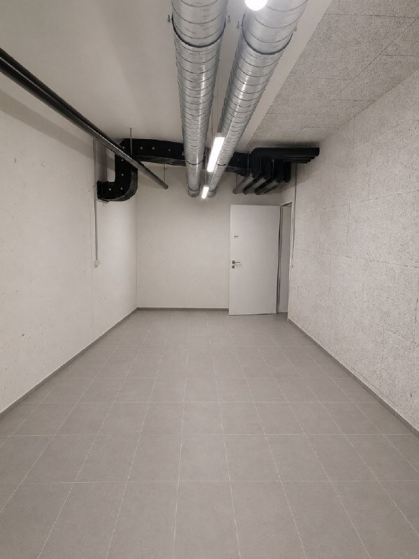 31m² storage room