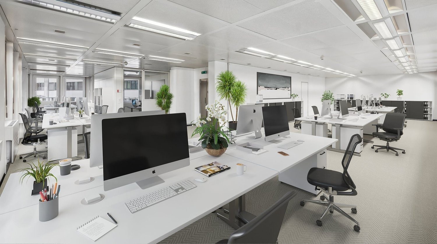 1335m² office