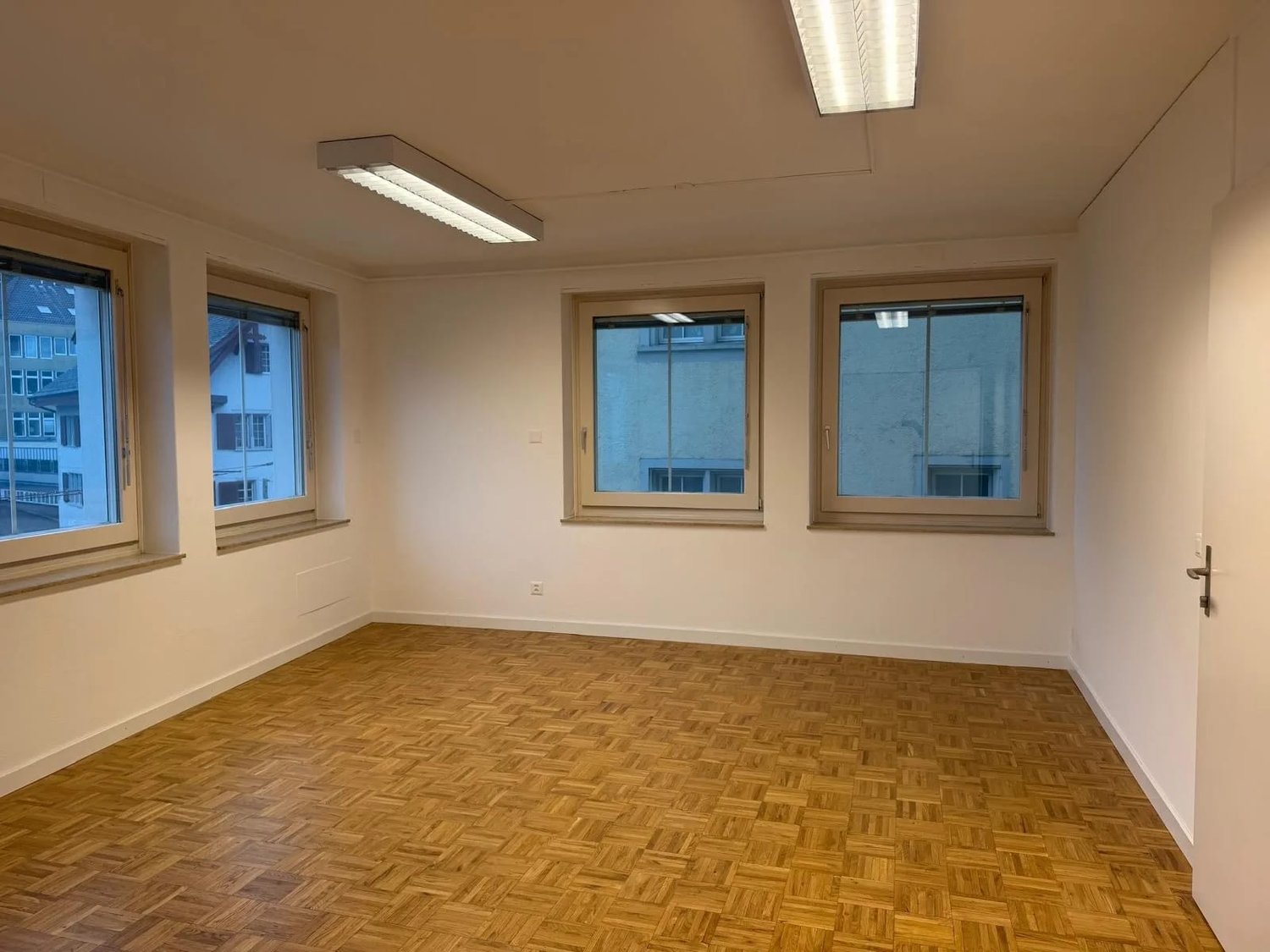 170m² office, Foto 10 von 10