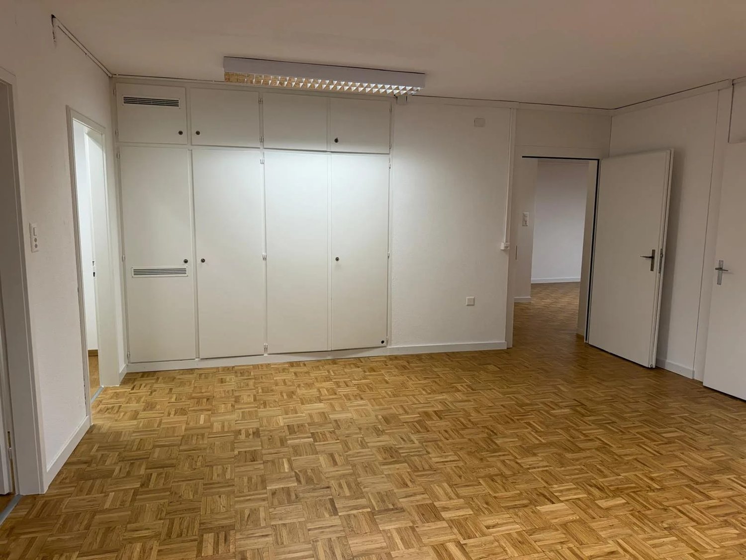170m² office, Foto 8 von 10