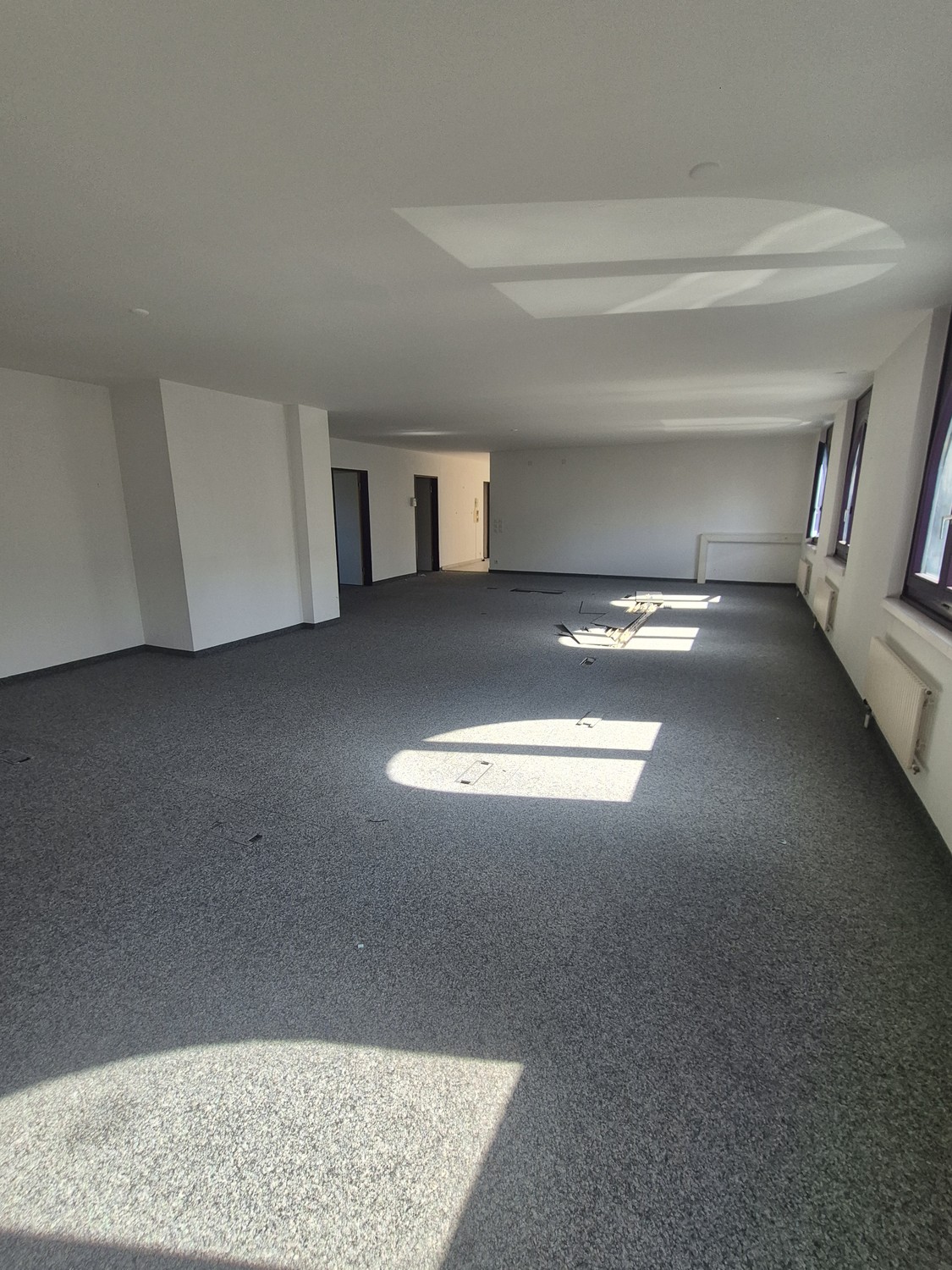 312m² office, photo 3 sur 6