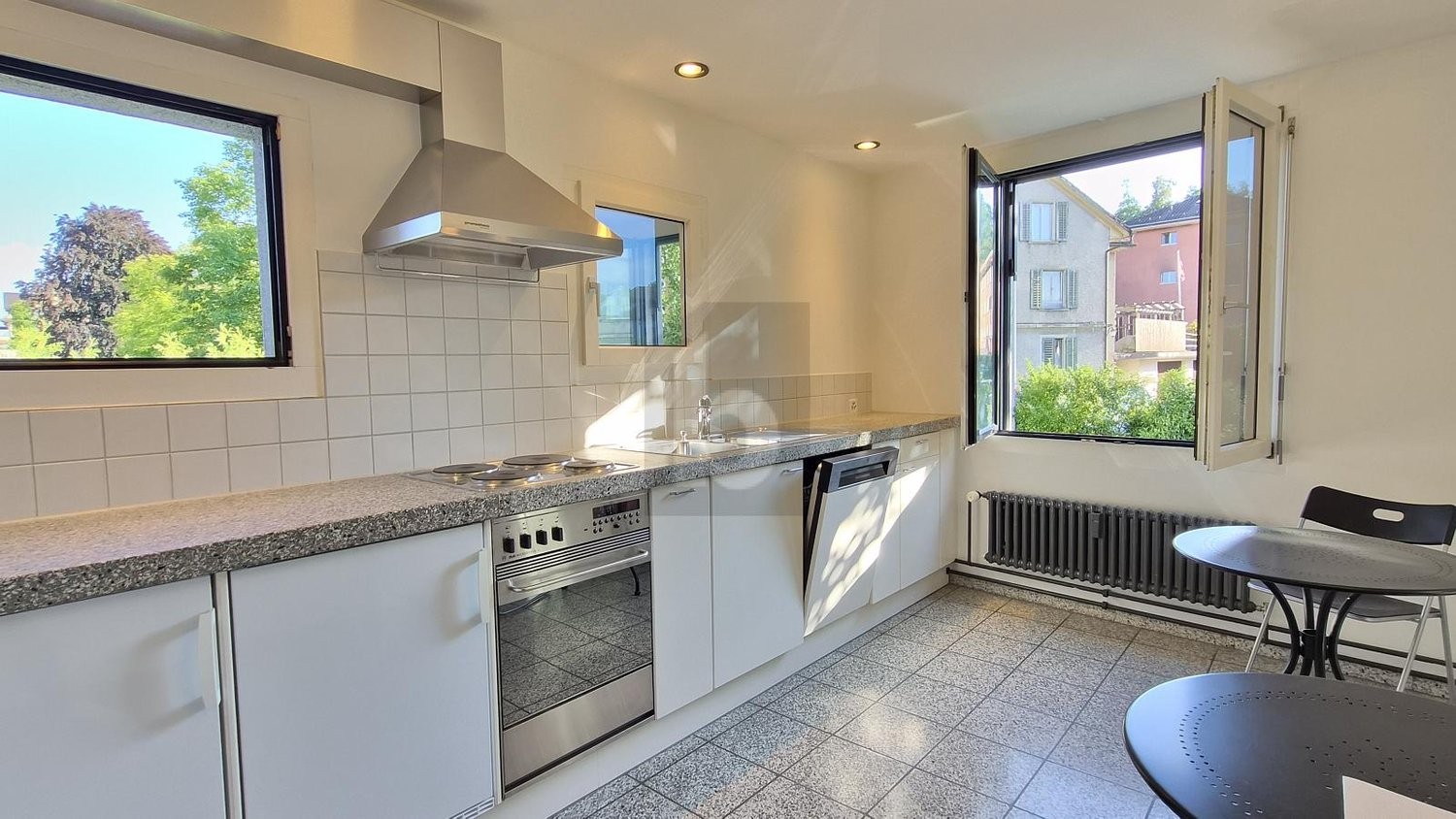 182m² ufficio