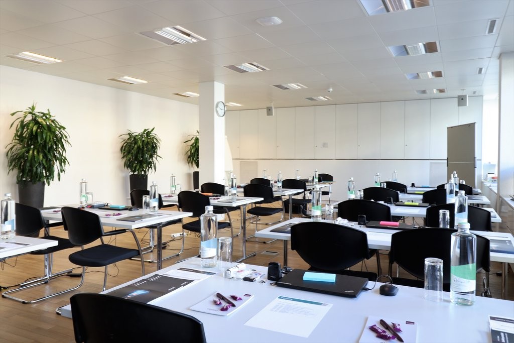 707m² ufficio, foto 8 di 10