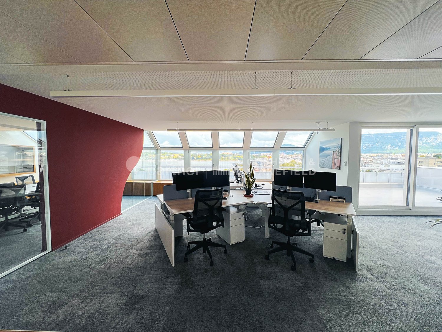 190m² Büro