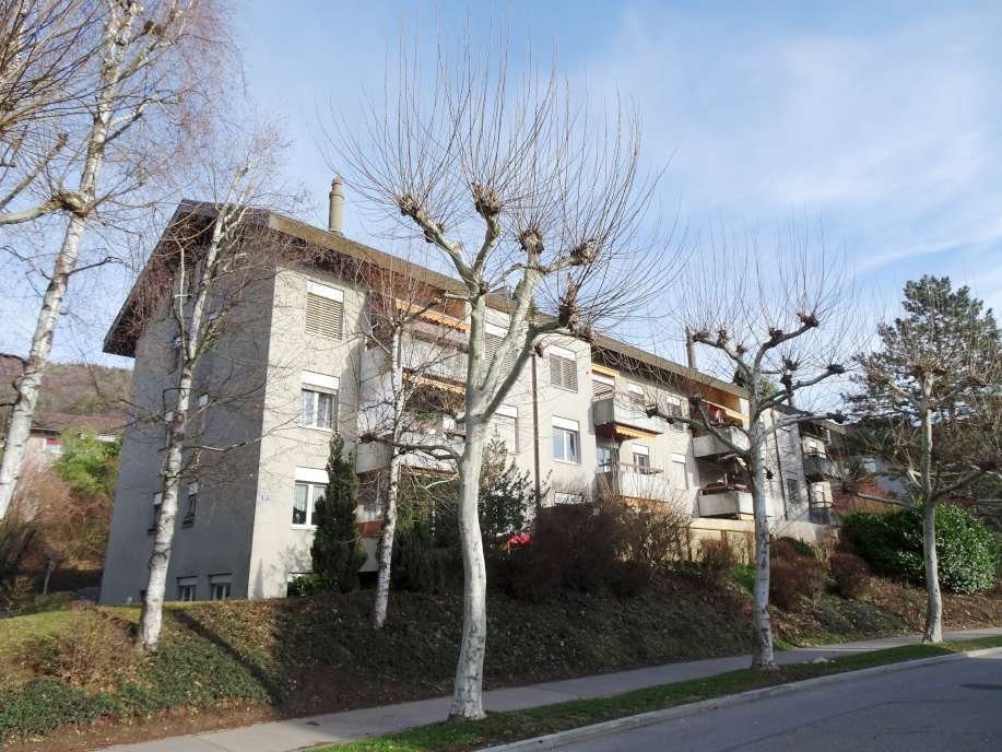 85m² office