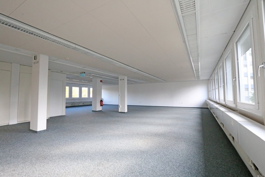 356m² office, photo 7 of 10