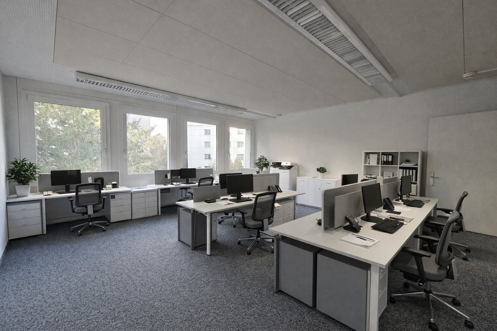 356m² office, photo 3 of 10