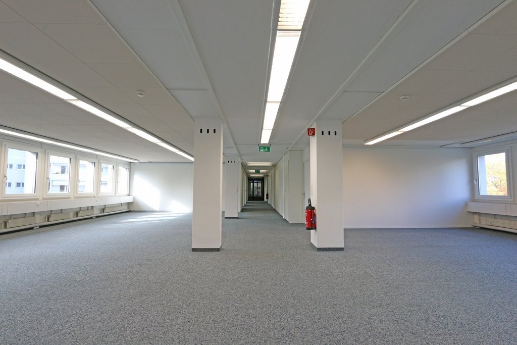 356m² office, photo 9 of 10