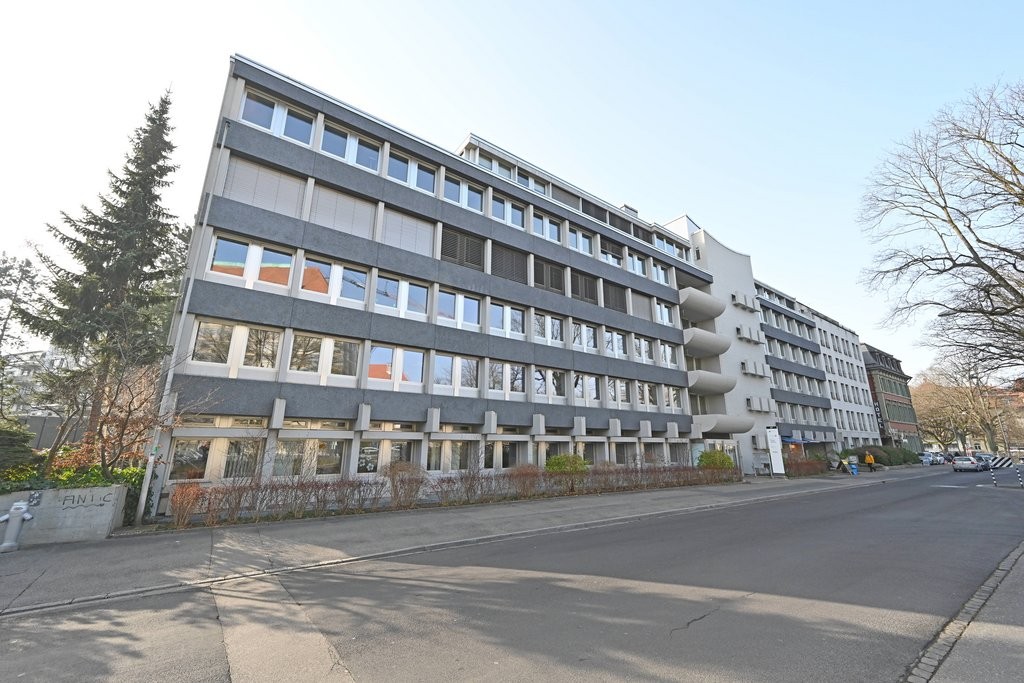 356m² office, photo 2 of 10