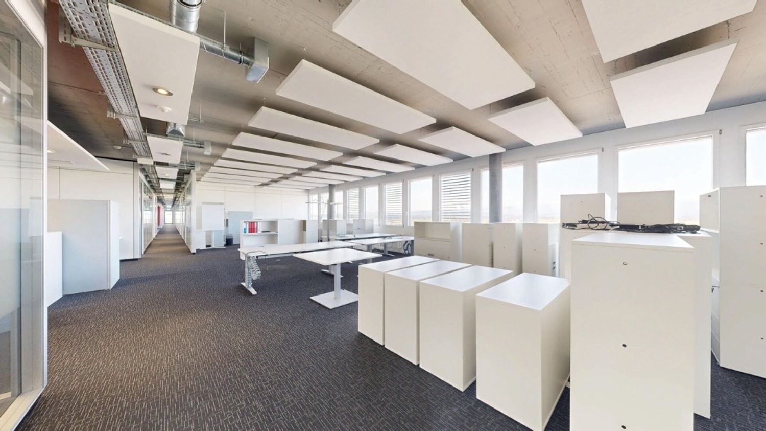 904m² commercial