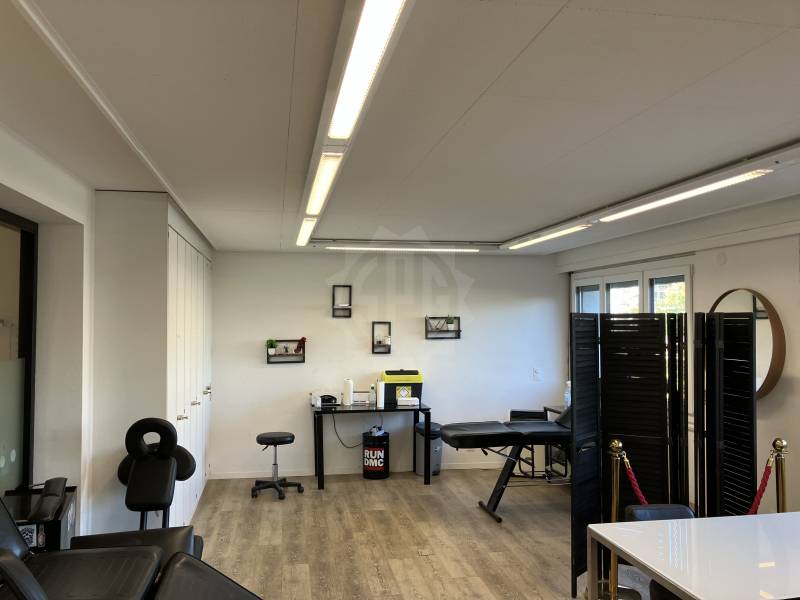 Office, photo 3 sur 6