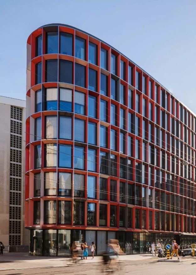 1780m² Büro
