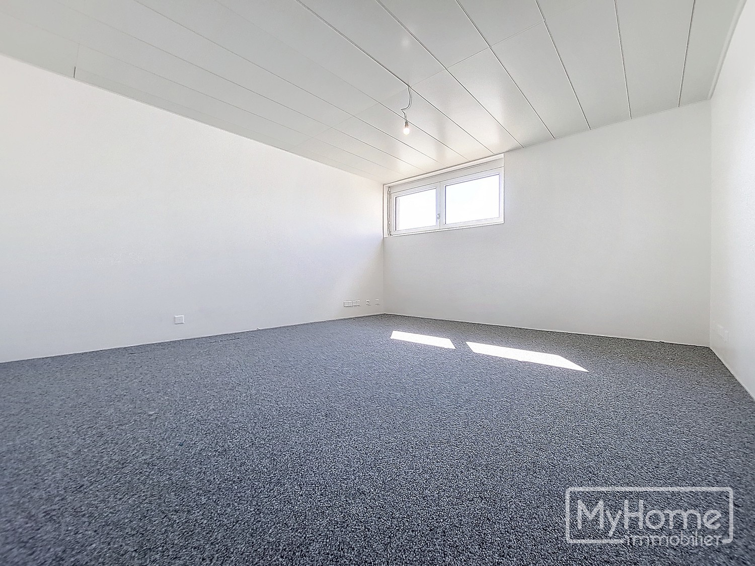 265m² Büro, Foto 4 von 5