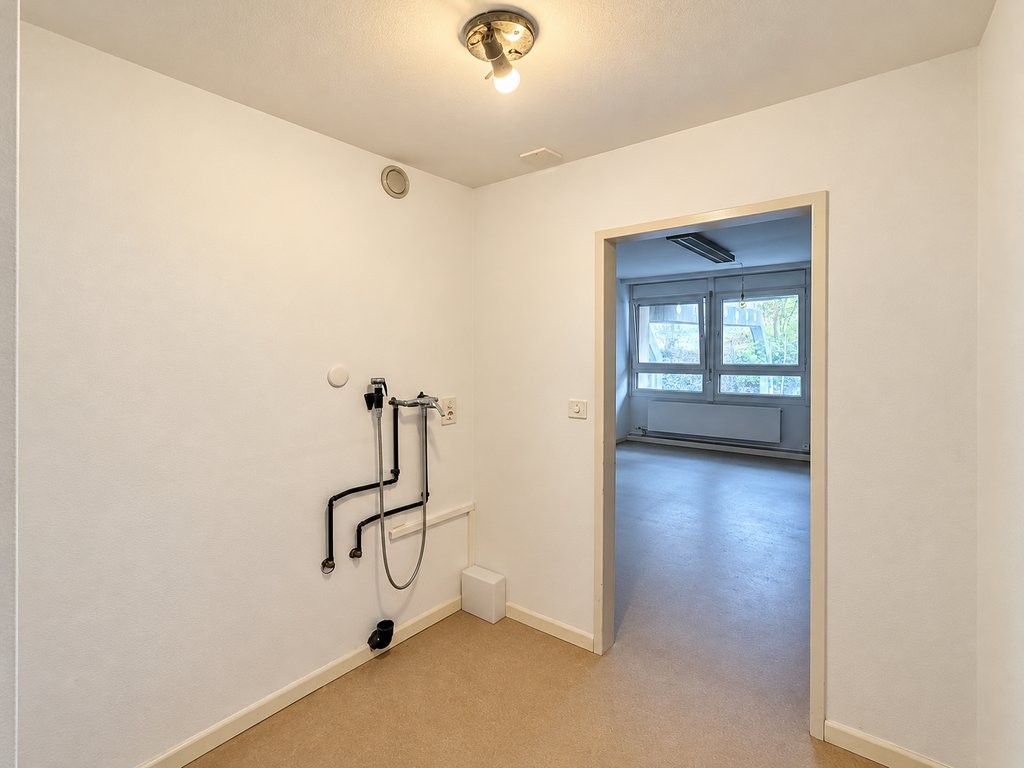 Locale hobby di 25m², foto 4 di 5