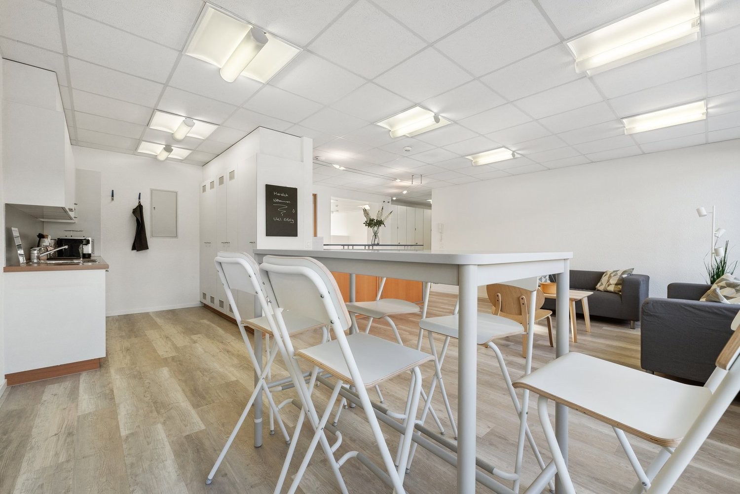 27m² office, Foto 4 von 7