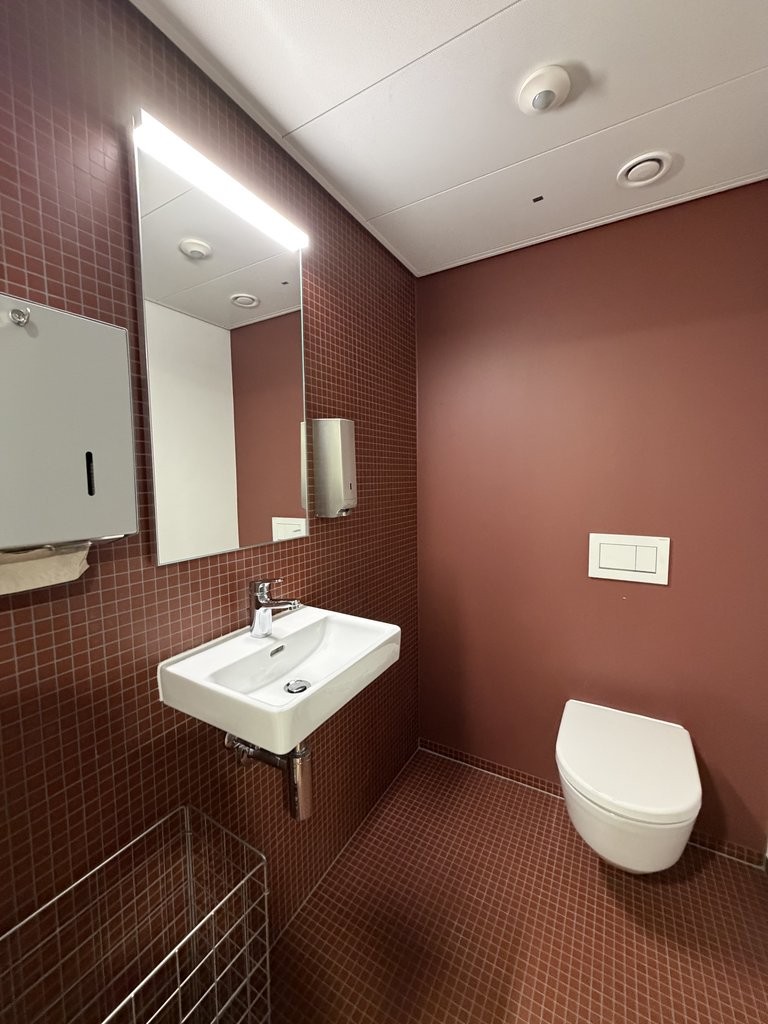 84m² Laden