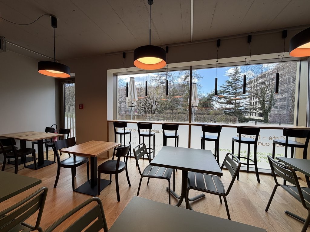 84m² Laden