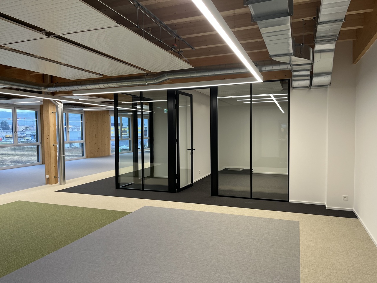 310m² Büro, Foto 4 von 10
