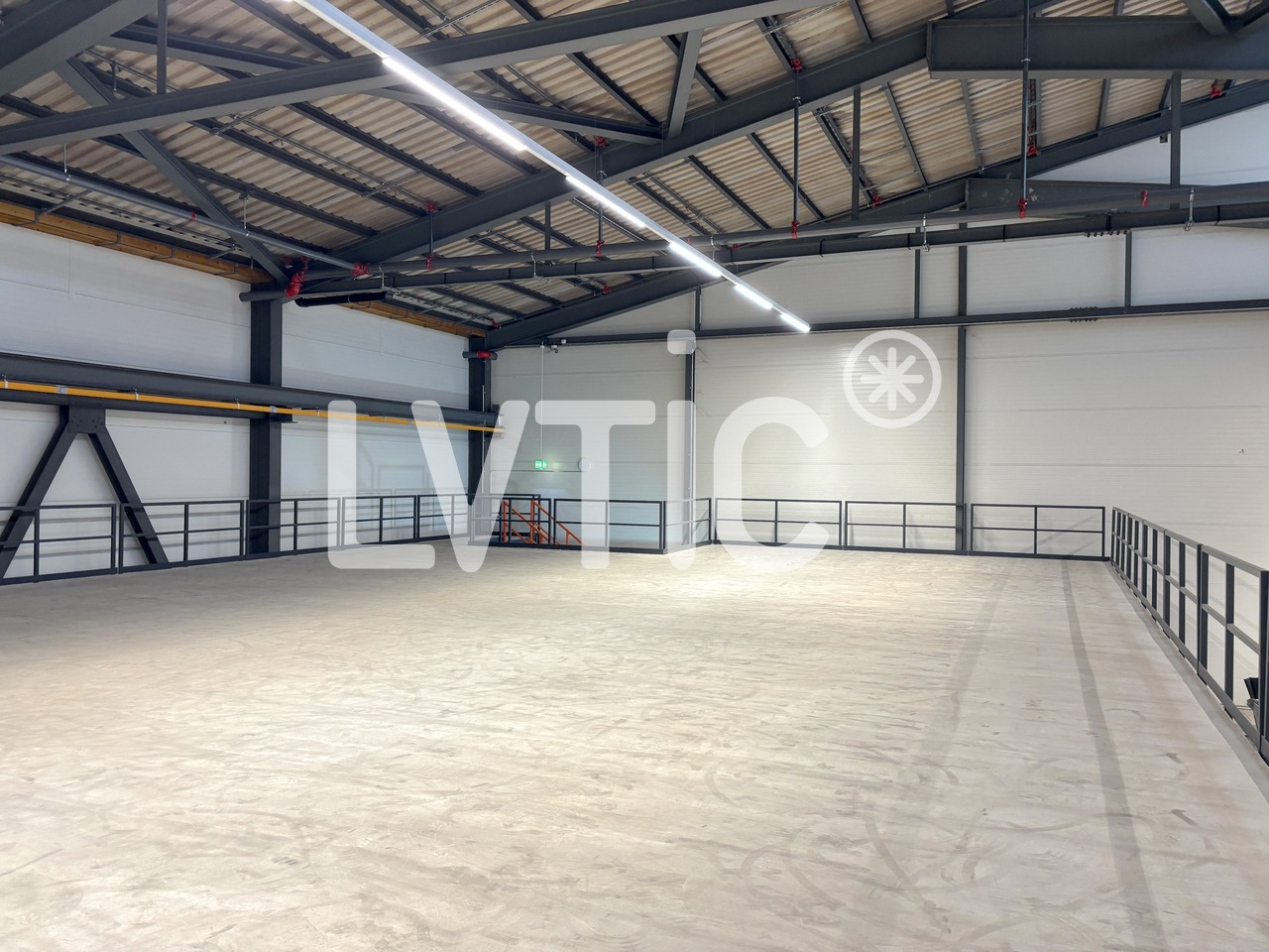 1000m² Lagerhalle
