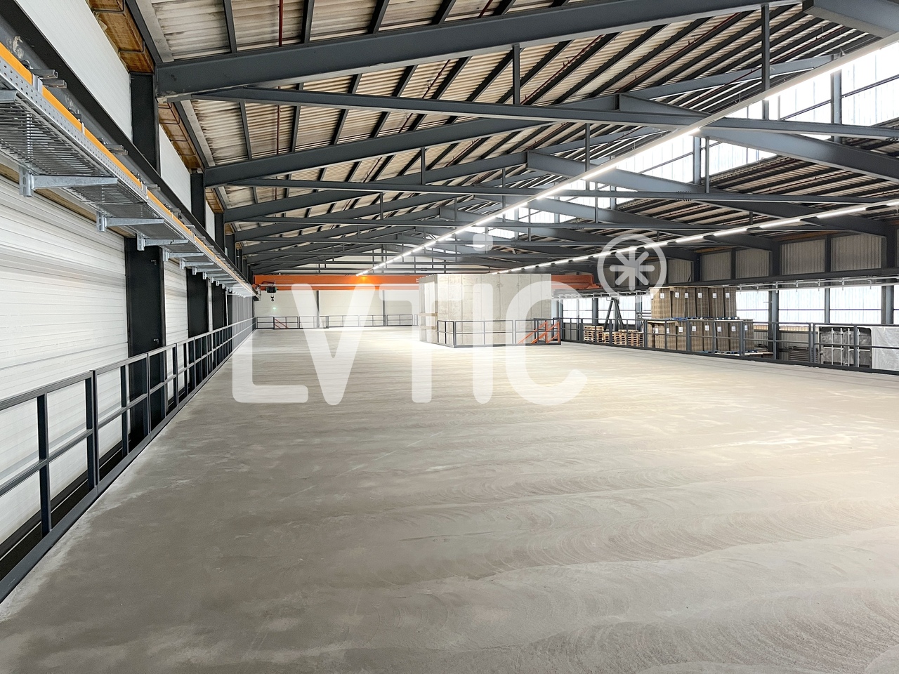 1000m² Lagerhalle