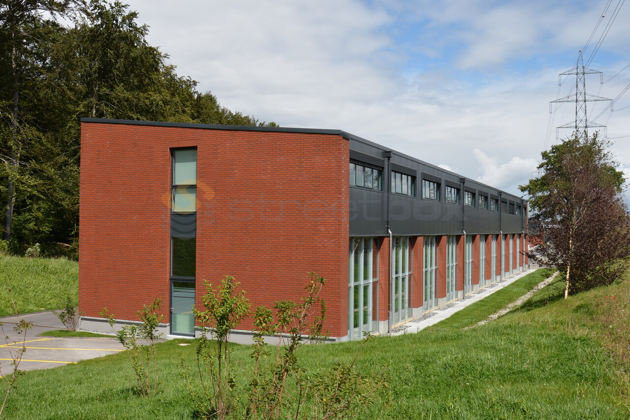 115m² commercial, photo 3 sur 3