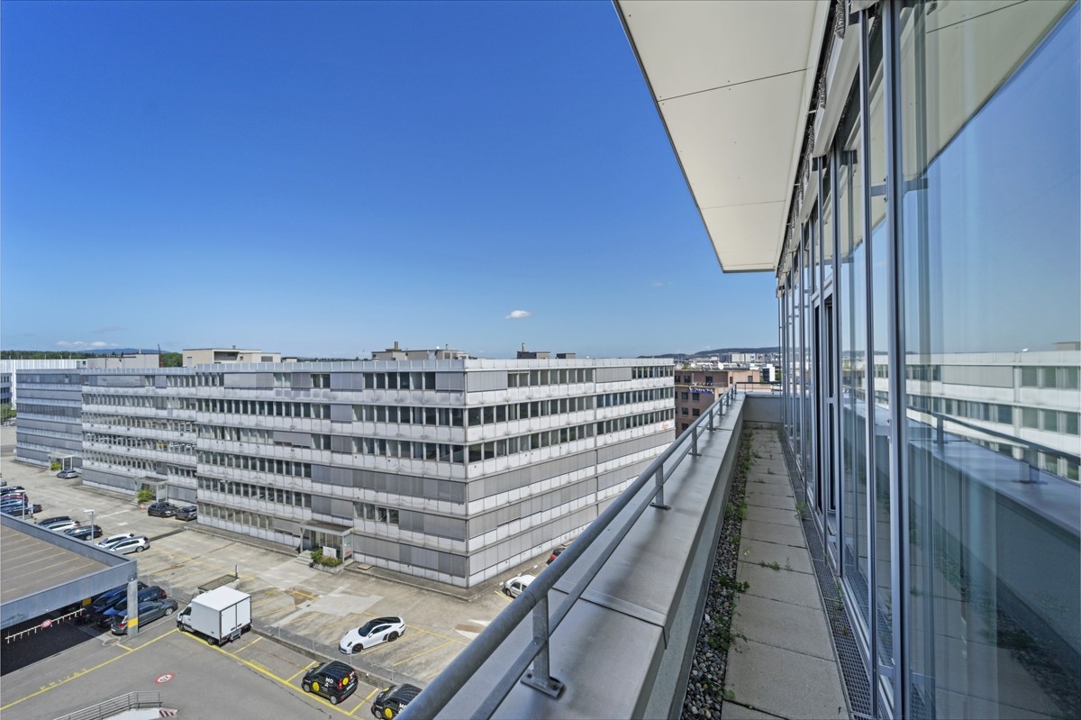 148m² office