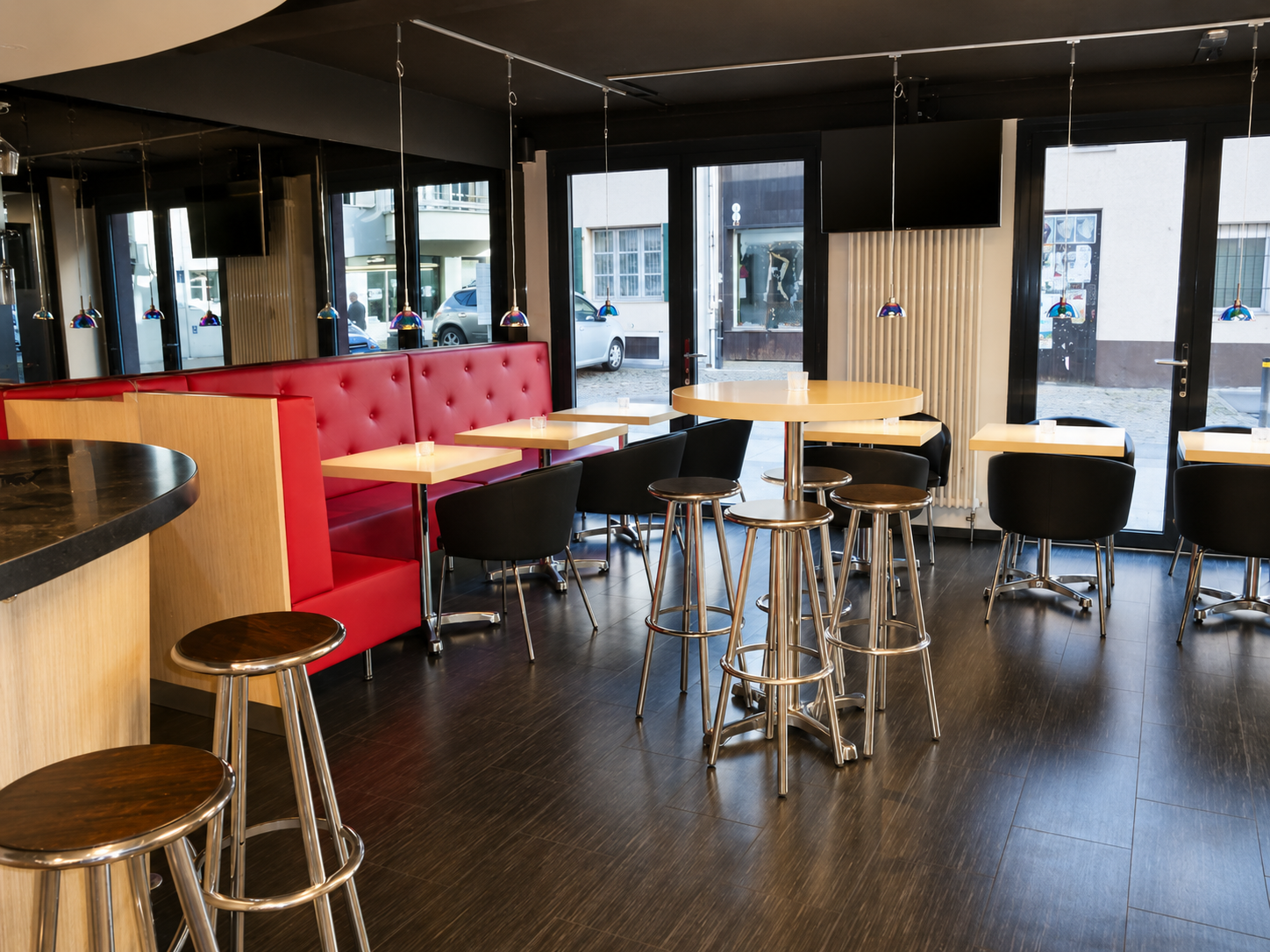 68m² bar