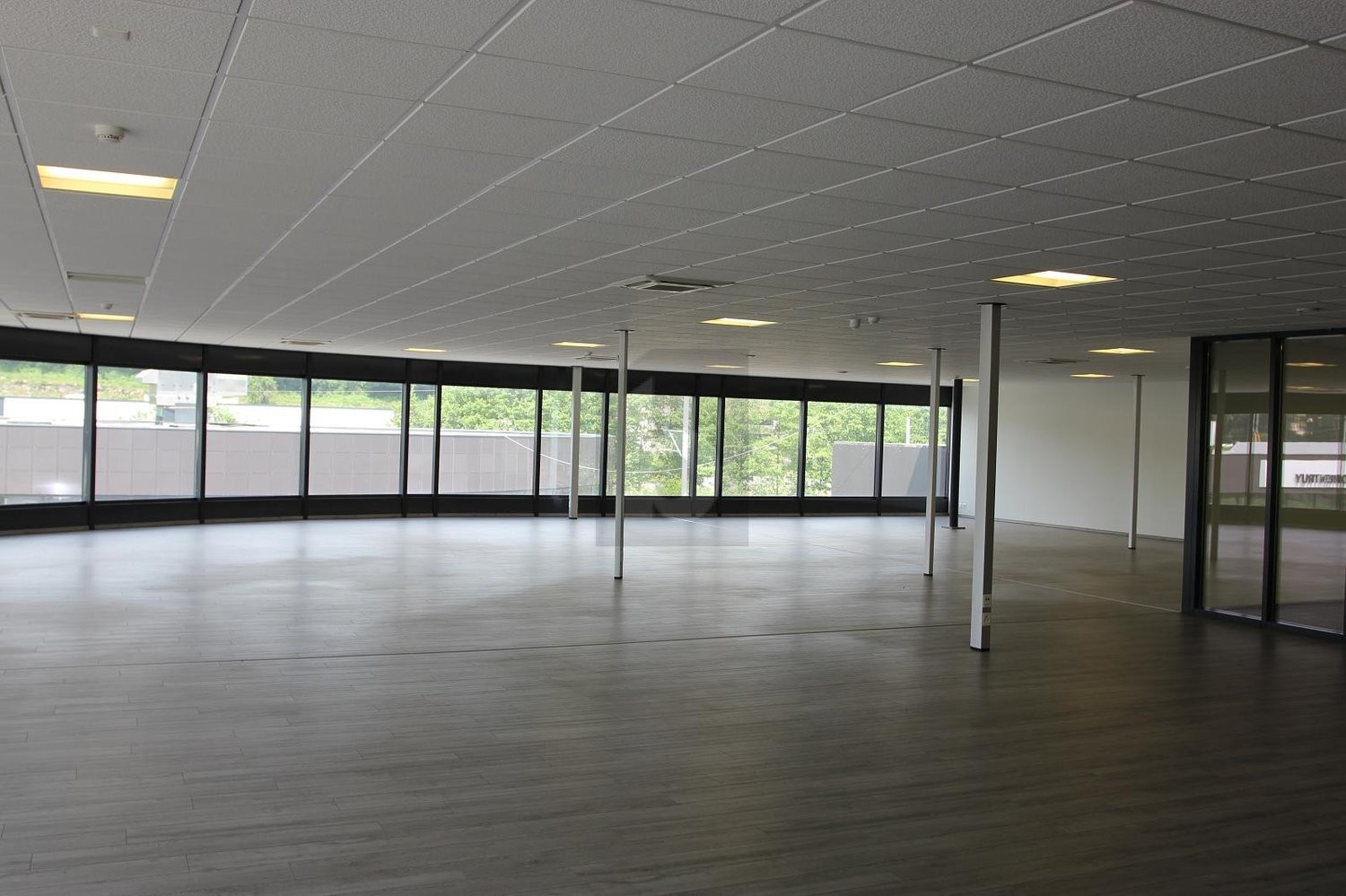 550m² Büro