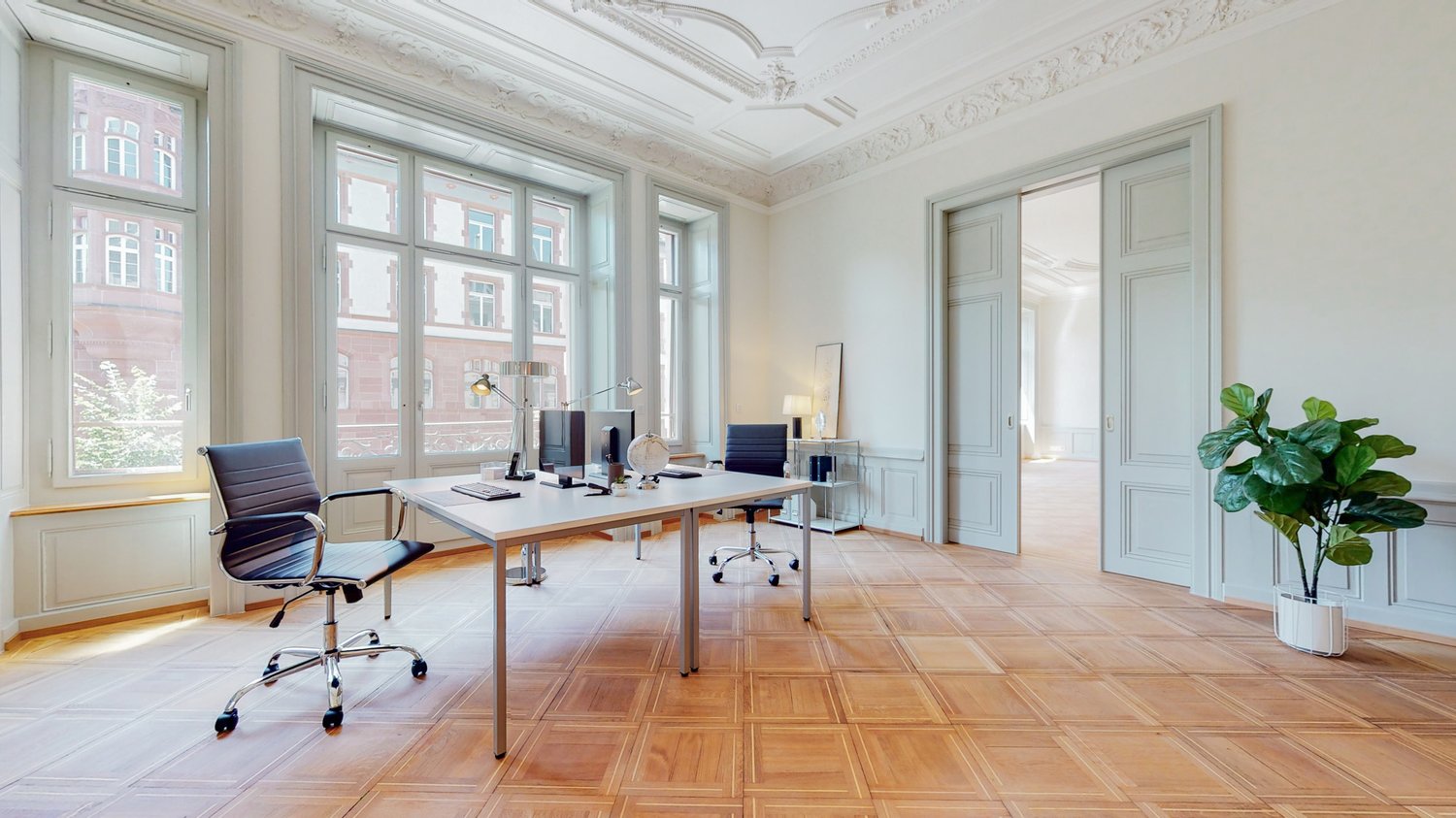 300m² office, photo 6 of 10