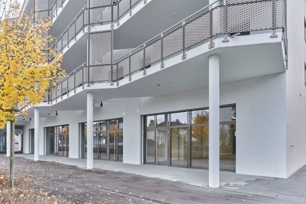138m² office