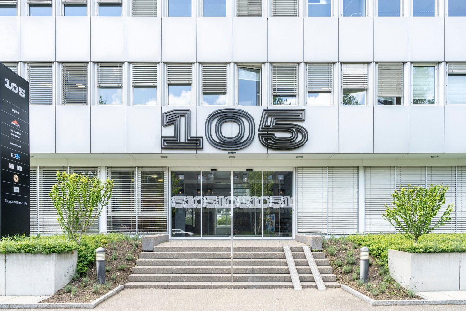 21m² office
