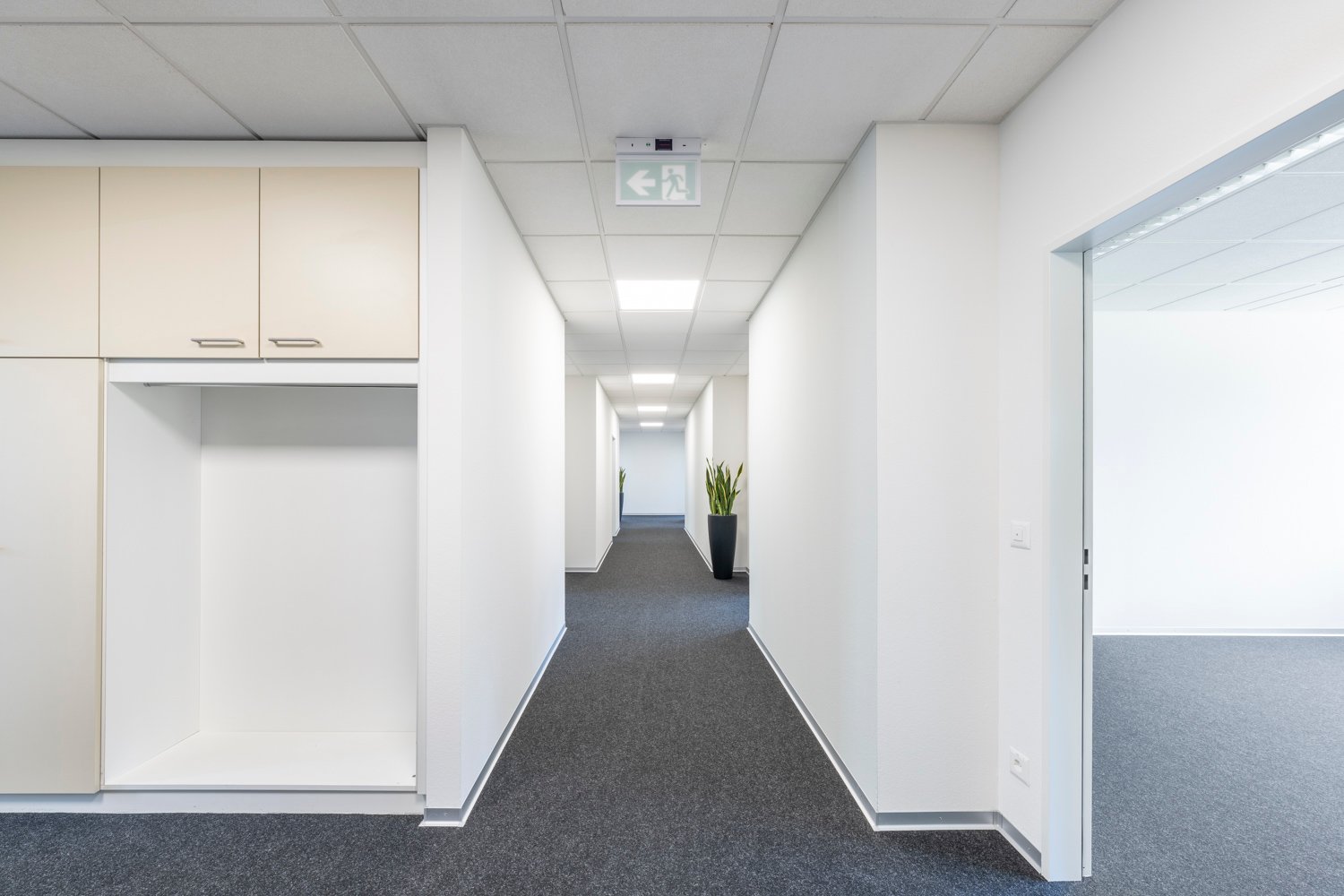 21m² office