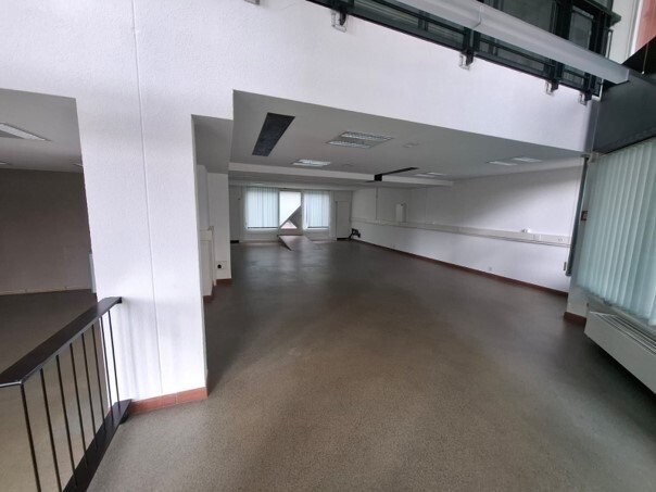 210m² Büro