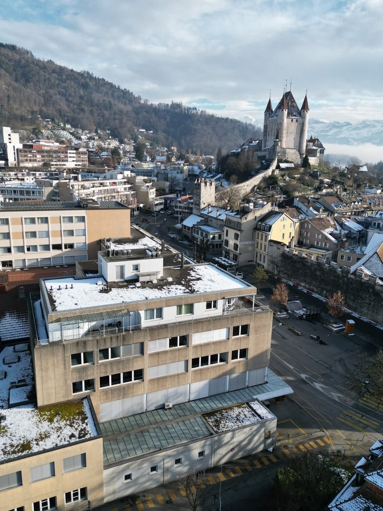 137m² office