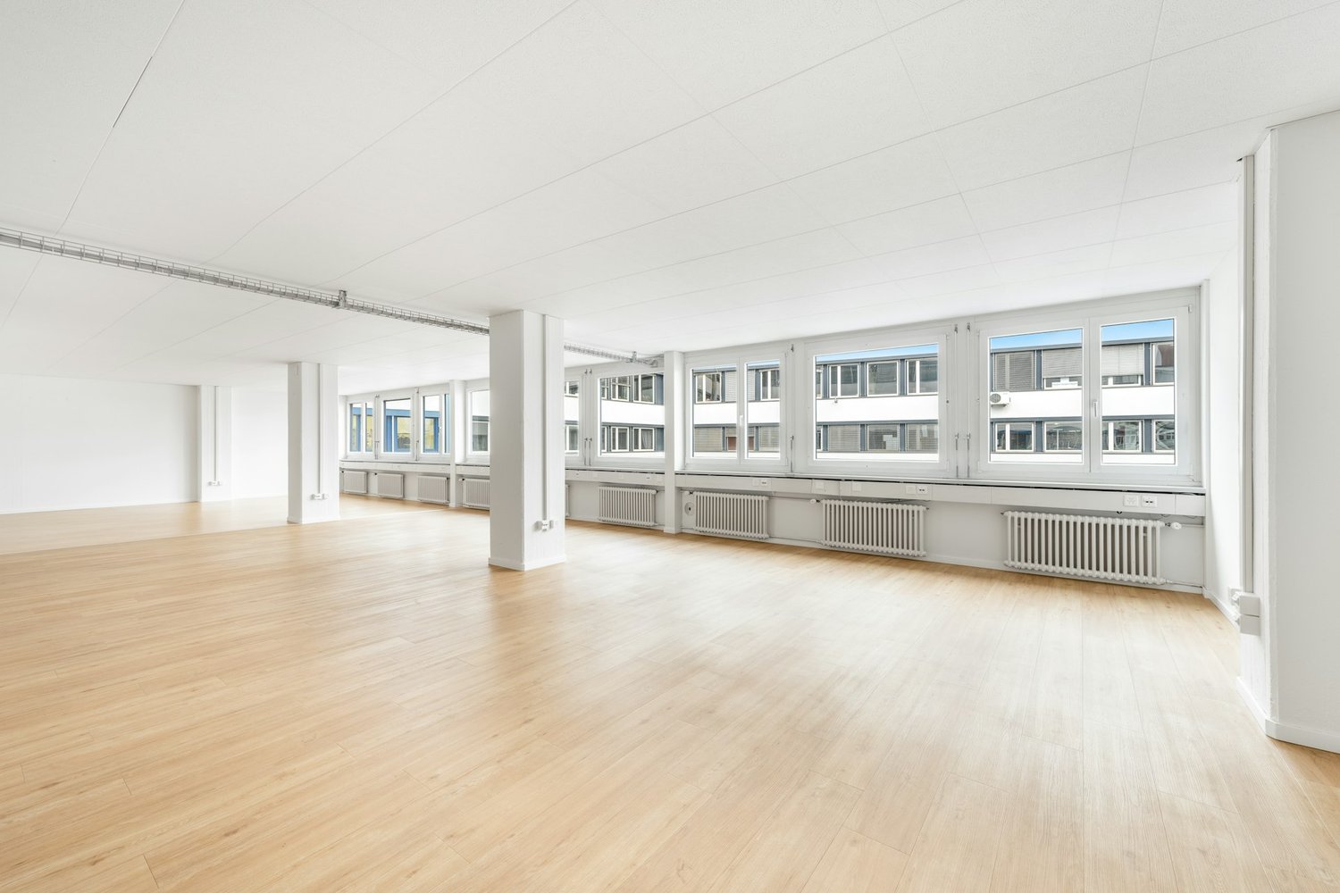94m² office, Foto 2 von 5