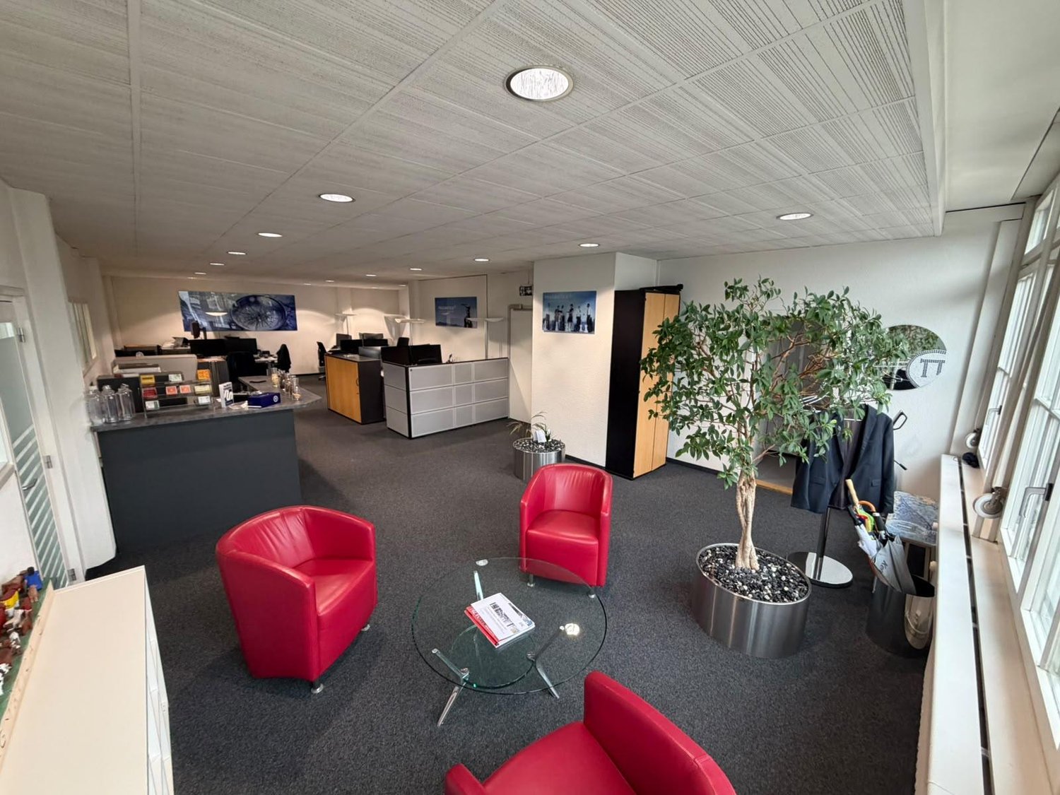170m² office, Foto 1 von 10