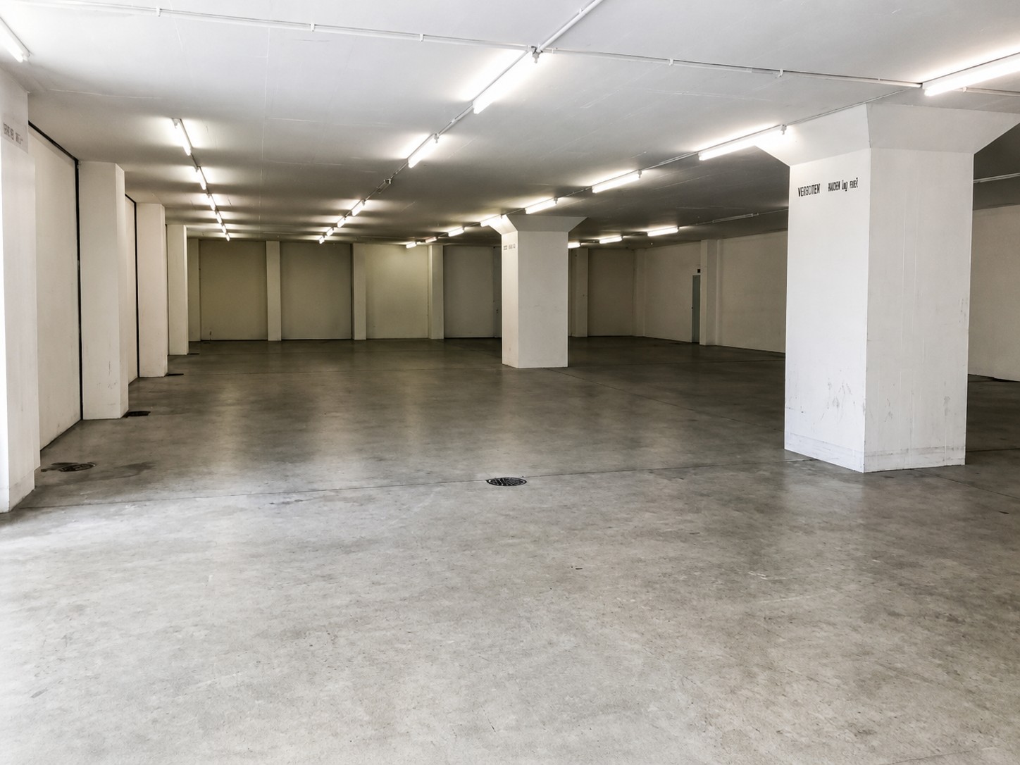440m² commercial