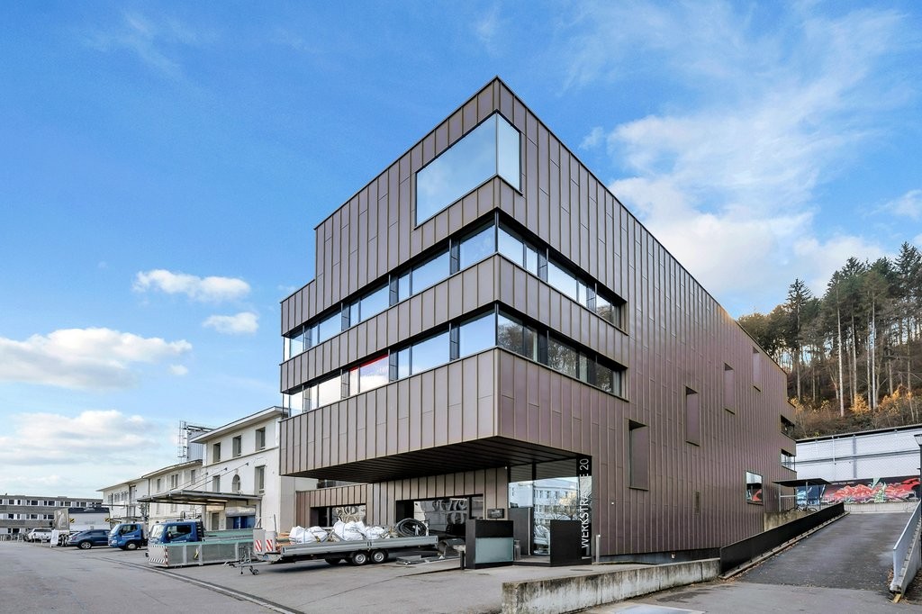 200m² office