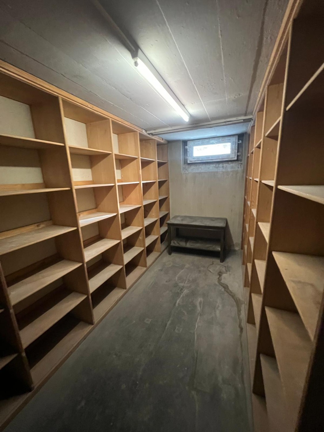 Cellar compartment