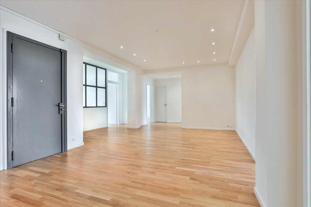 190m² Büro