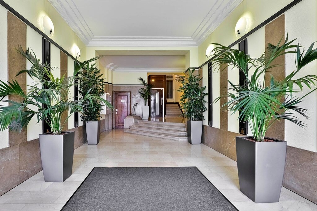 190m² Büro