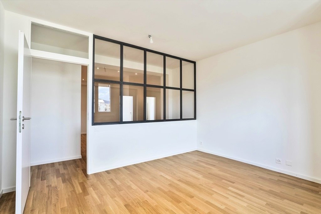 190m² Büro